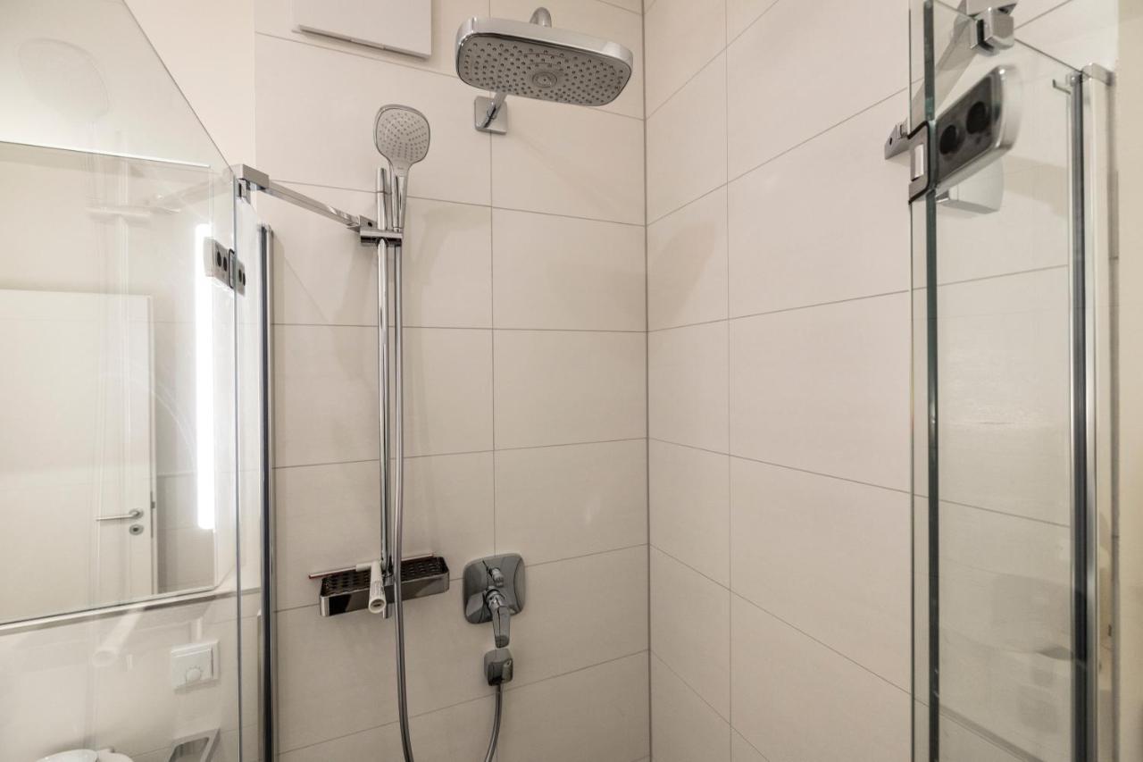 Welcome To Paradies - Ferienwohnung Von Privat Konstanz Eksteriør bilde
